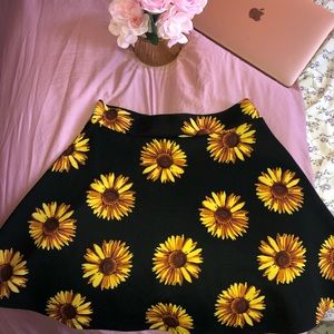 Medium sunflower skirt
